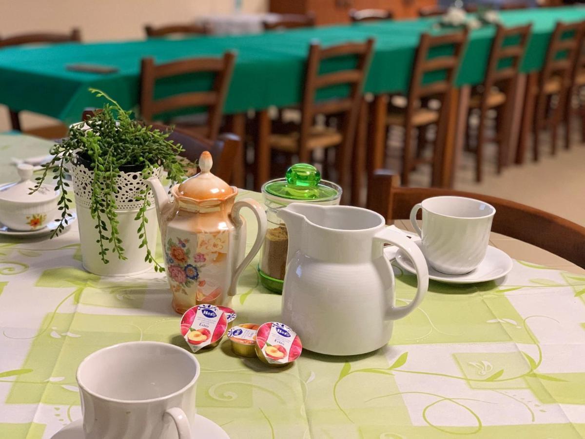 ヴァルドラゴーネ Stabat Mater Casa Di Preghiera Bed & Breakfast エクステリア 写真